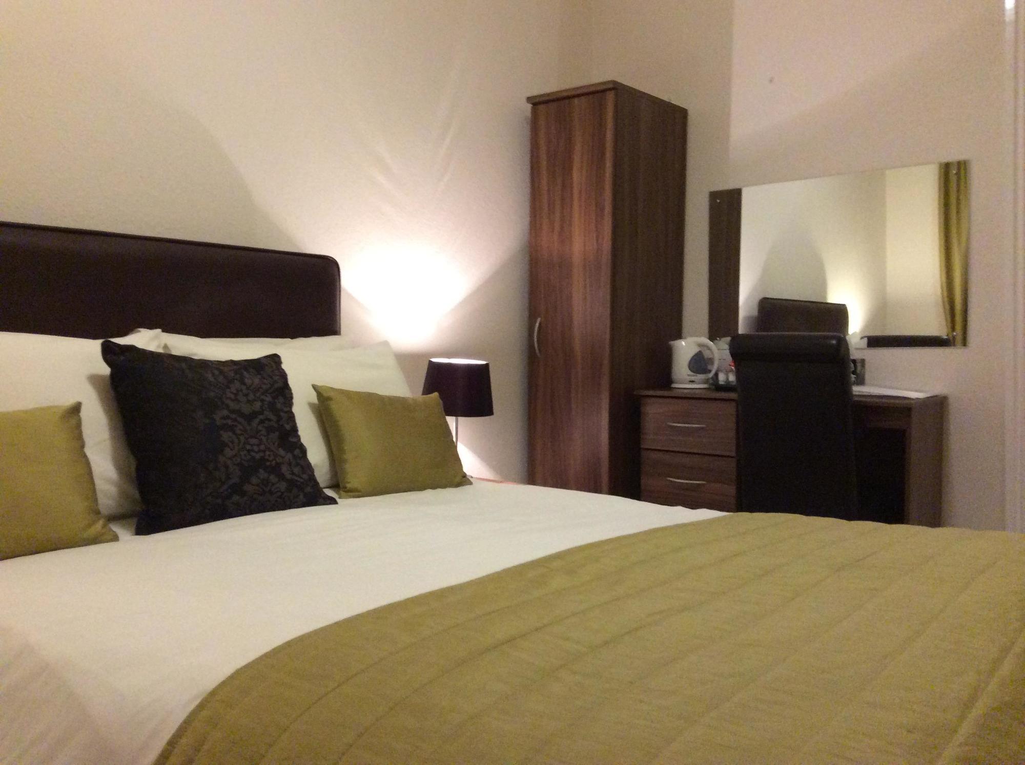 The Oakwheel Hotel Scarborough Buitenkant foto